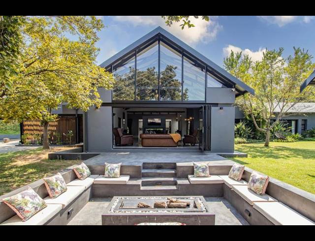 4 BEDROOM HOUSE FOR SALE IN BEAULIEU